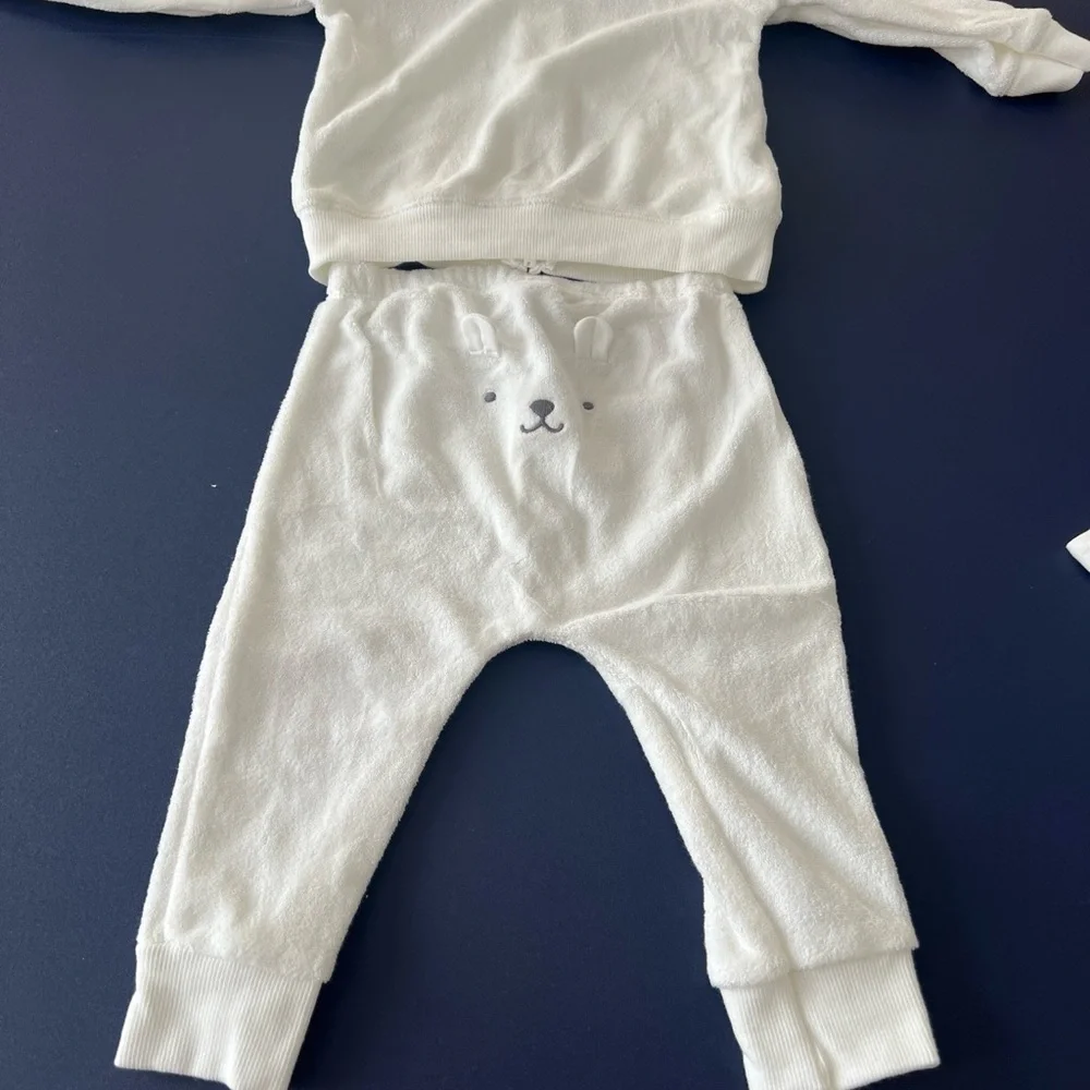 Carters 3-Piece Baby‎ Boy Terry Little Ivory Carding Set 9M